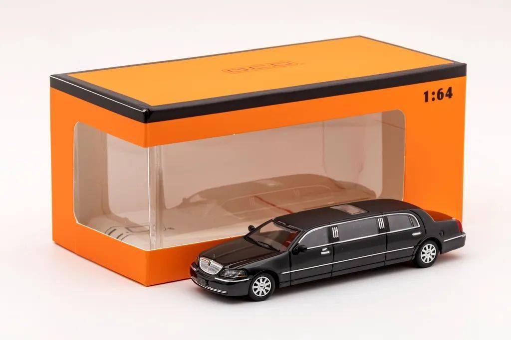 美系的加长那才叫加长,gcd林肯三代town car limousine模型试玩