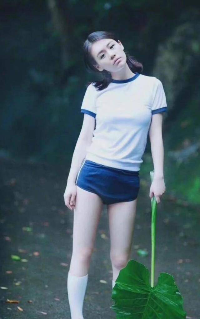 马思纯又胖了,膀大腰圆变成了"刘欢",本人回应