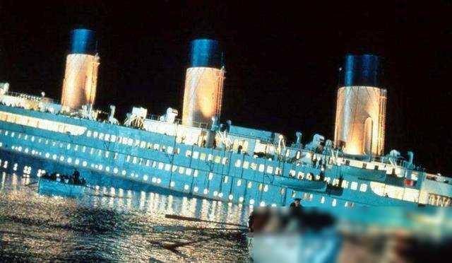 一,深海之吻:技术与勇气的双重挑战在浩瀚无垠的大海中,隐藏着无数