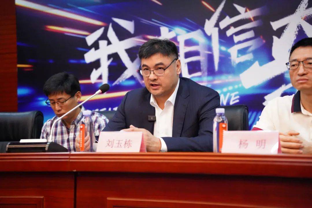 奇迹篮球携手战神刘玉栋,共绘福建篮球新篇章!