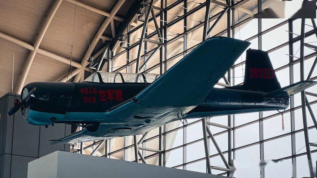 再者,不知大家有否注意到,在民航博物馆展出的这些飞机和发动机展品