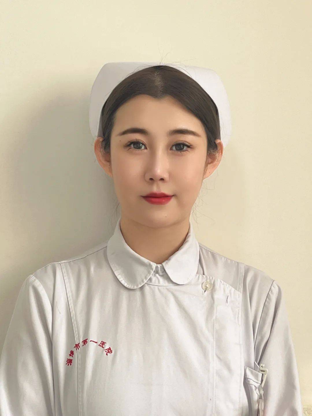 个人简介:杨筱,淄博市第一医院泌尿小儿外科护士,主管护师,从事临床