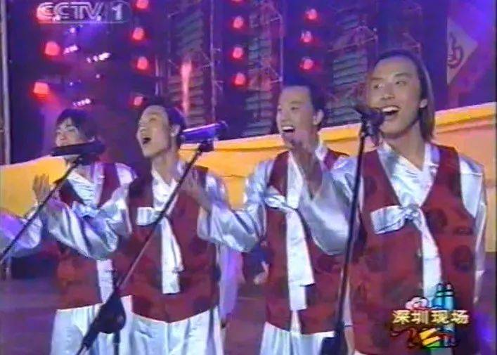 "好声音"最快转身保持者,靠短视频成顶流,他又火了_金润吉_歌曲