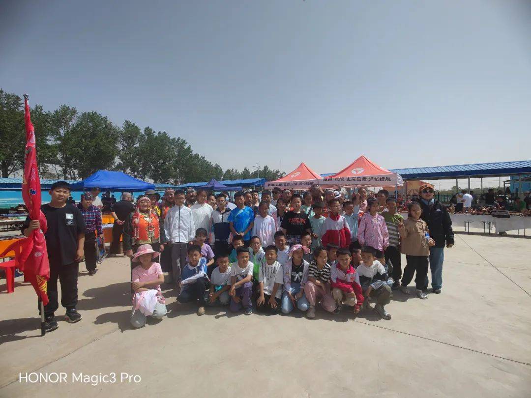 乌拉特后旗举办2024年"文化和自然遗产日"宣传展示展演暨北疆文创园开