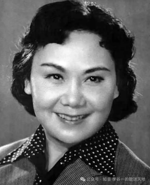 精彩图集:李谷一和"新中国22大电影明星"白杨合影