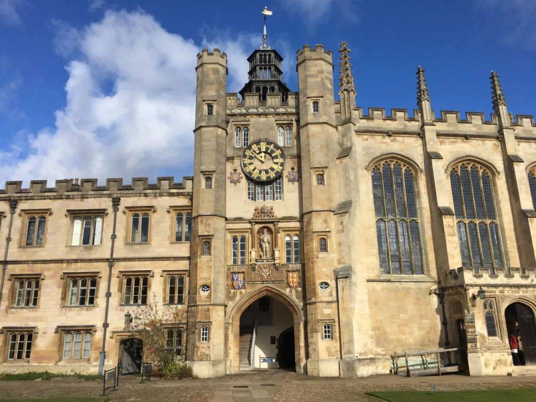 需出发前15天报名_英国_前往_城堡