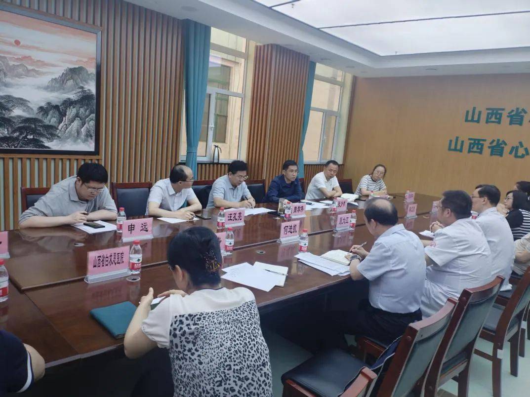 张少然,药食处处长常志刚,市卫健委副主任何进凯,杏花岭区副区长王