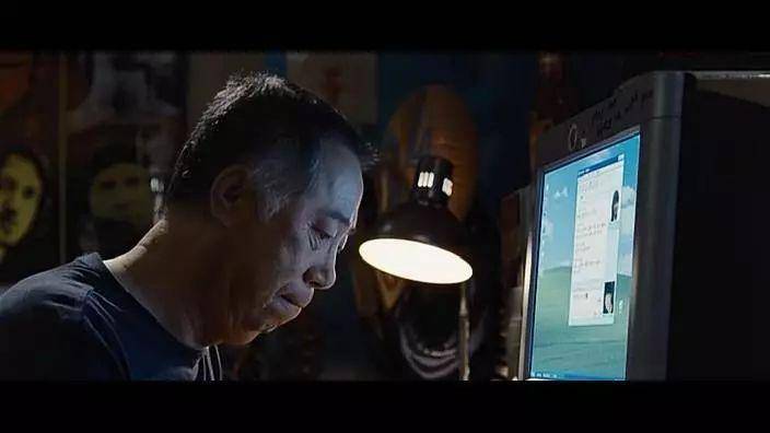 于是男主联合舅舅,还有老头的前妻,开始了一场"将计就计"的密谋.