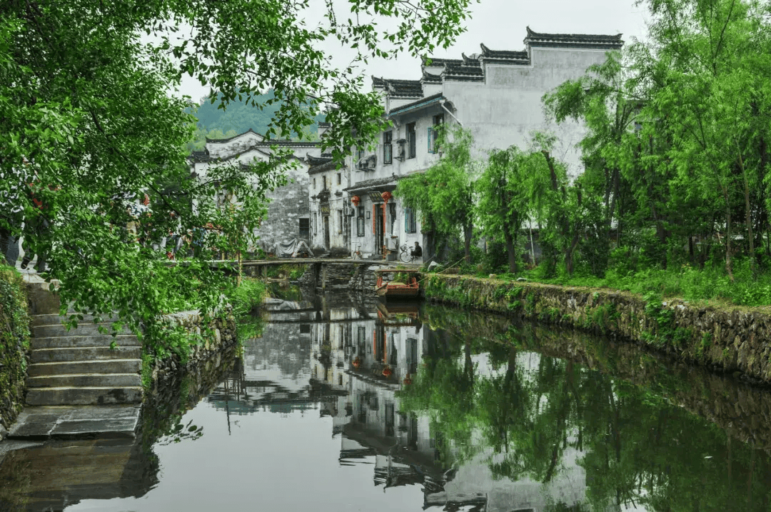 高铁直达!别去婺源挤了,这座花费26亿元打造的江西绝美古村