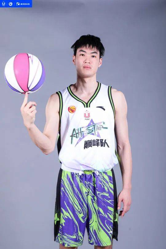 宁波大学1号球员王凡懿"四朝元老"完赛之后最想干什么?