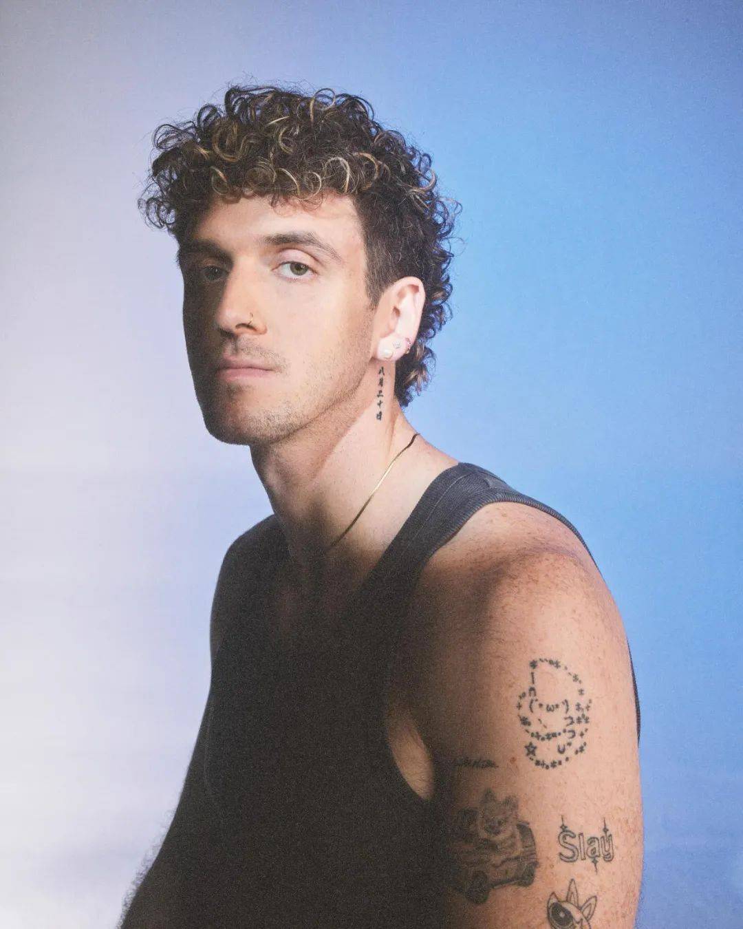 他背后必有汉人指点!