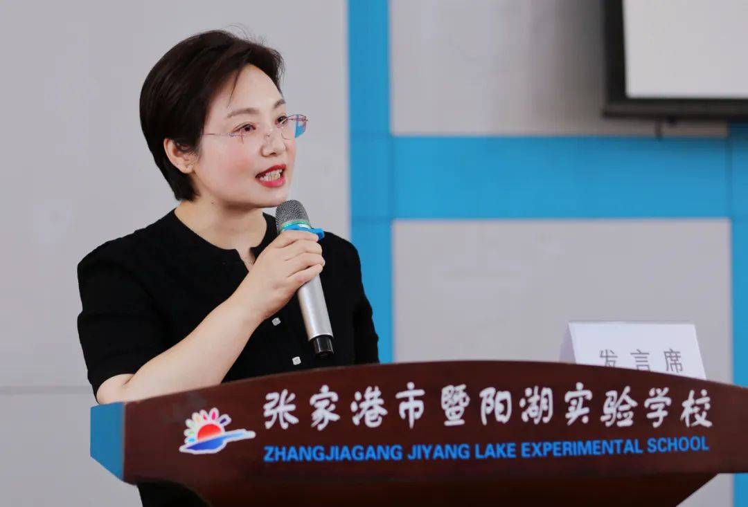 实验小学东校区王英副校长从劳动课程推进过程中的"三个阶段",劳动