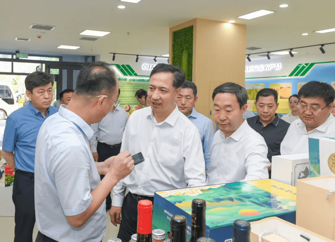 5月28日,省委常委,大同市委书记卢东亮率大同市党政代表团来到我市