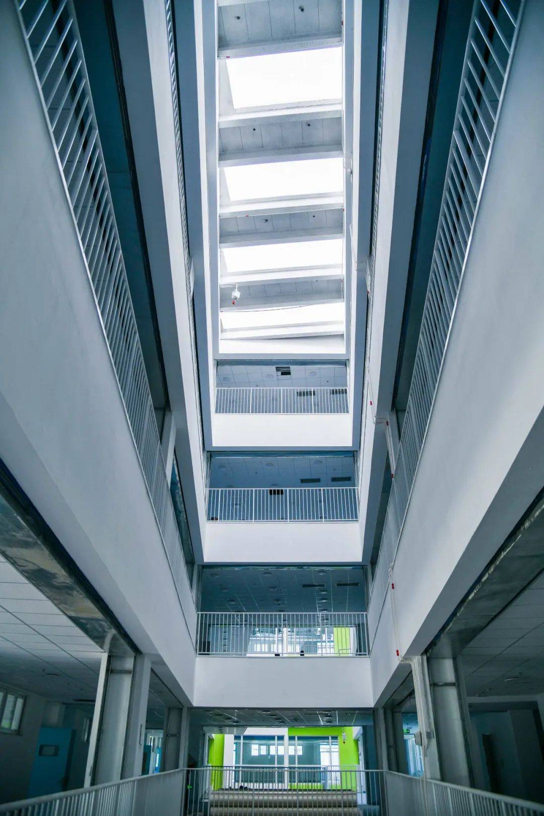 五年蝶变,华丽回归,为您揭秘崭新的北医附中