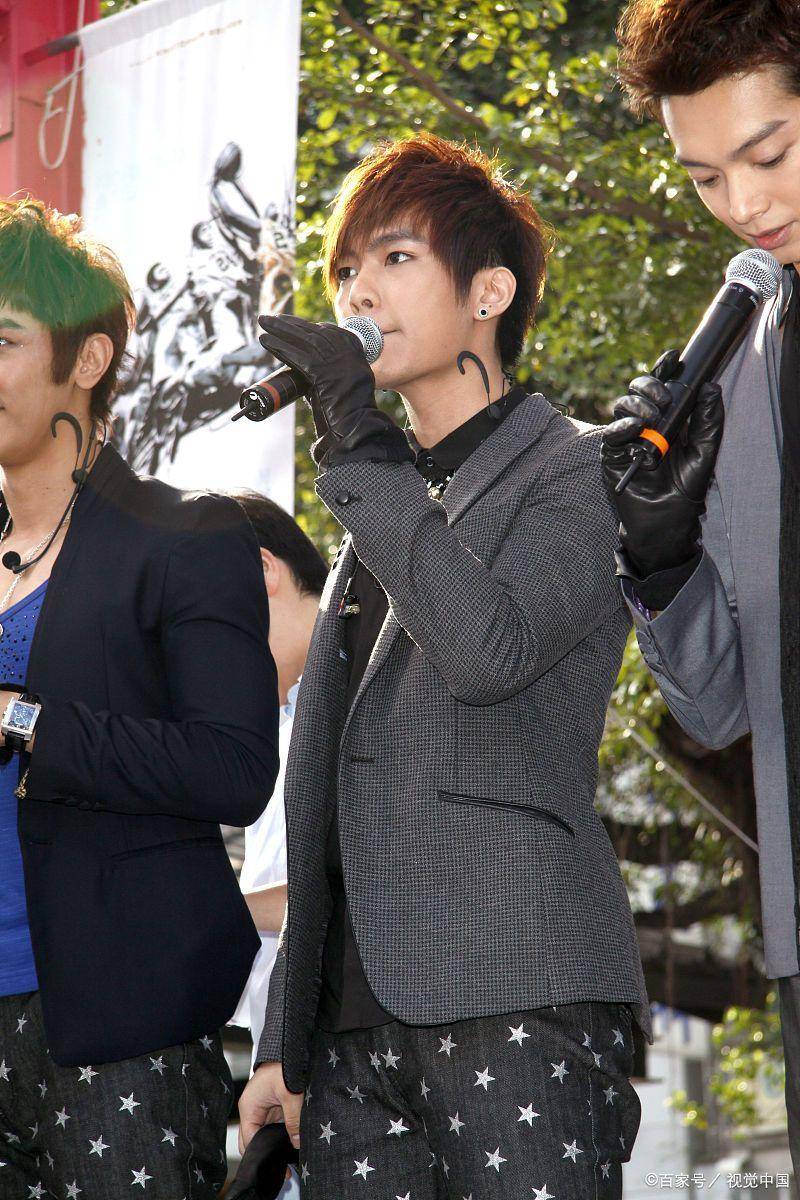 涉偷拍,散布未成年性爱片!炎亚纶获缓刑首度发声