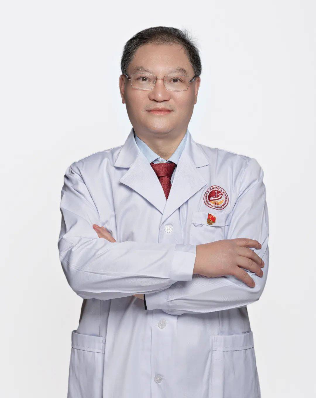 三生有幸成为"中医人" 潜心钻研攻克耳鼻喉顽疾