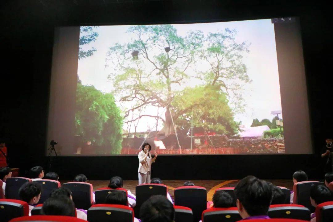 这堂"光影里的思政课",学生直呼:好听又好看!