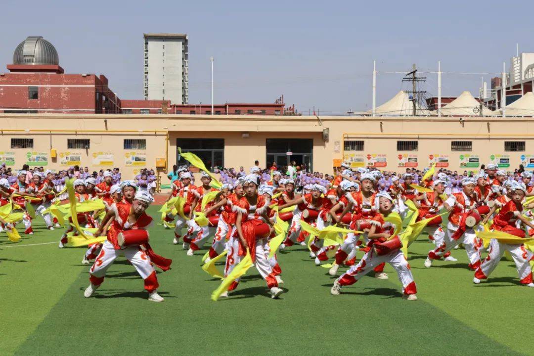 强少年体质 燃艺术人生——定边县东关小学第十四届