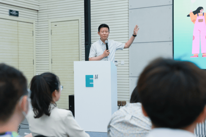 学生发展处处长董杨老师总结发言启动仪式合影留念启动仪式结束后