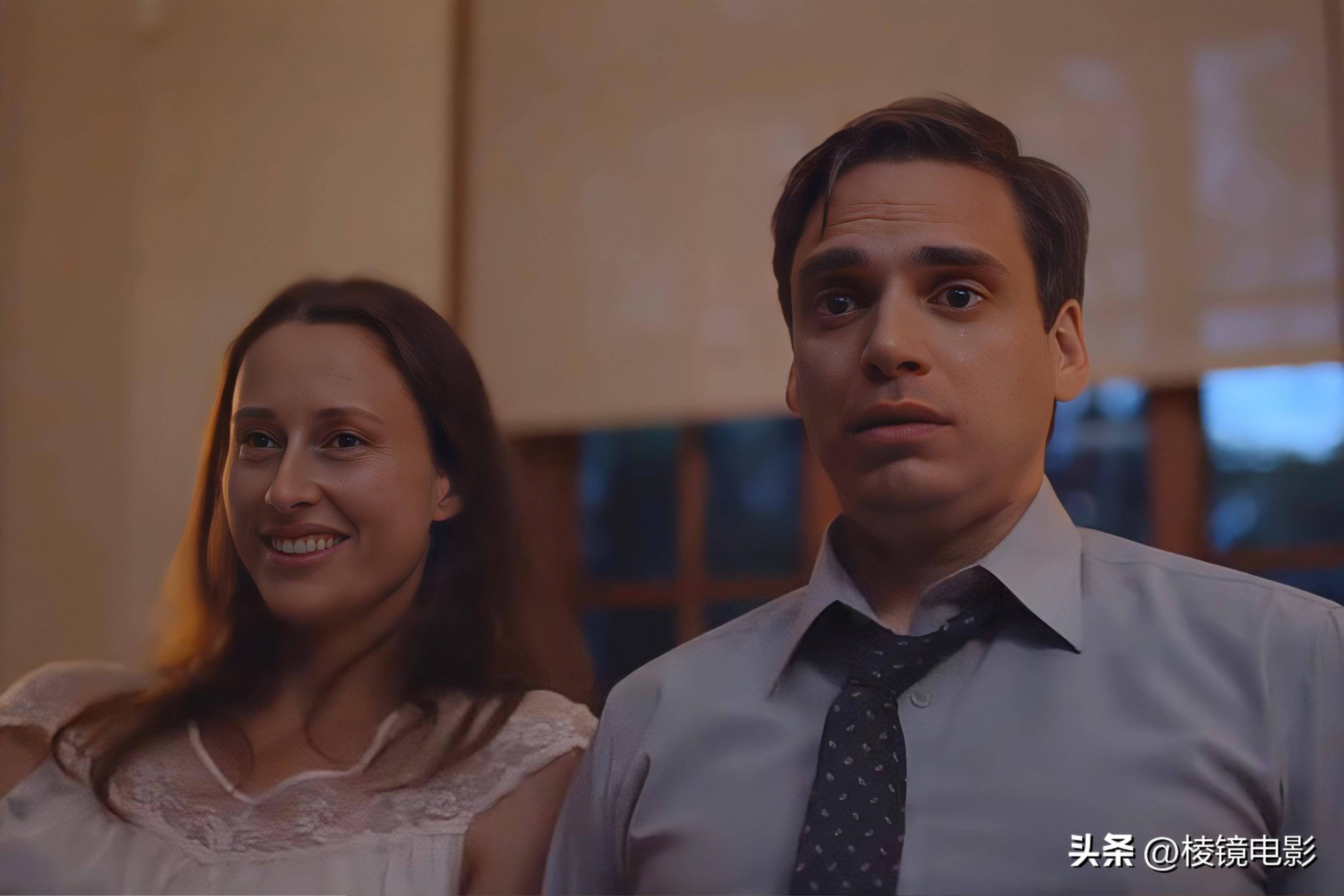 错过了吗?高分神作《披着人皮的狼》,狼变成人,从此开挂了