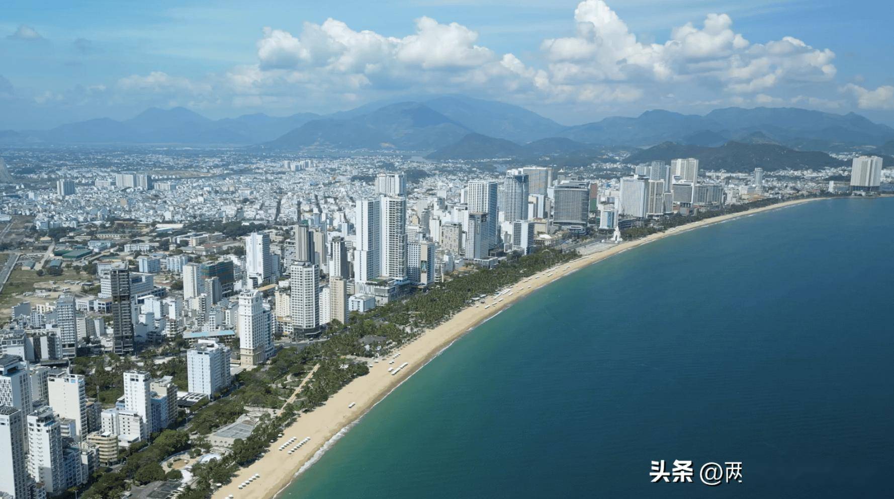 芽庄:越南的马尔代夫,性价比最高的海景旅游!_海滩_景点_珍珠