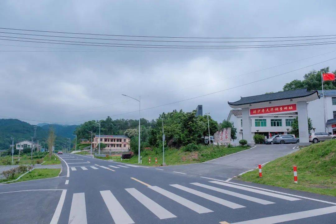 长沙县青山铺—开慧红色旅游专线依托开慧镇,福临镇,青山铺镇红色旅游