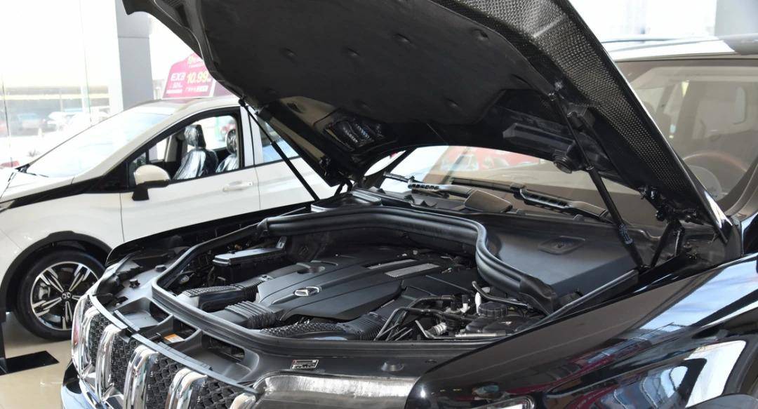 0t发动机.3.0t v6涡轮增压发动机最大功率333马力,最大扭矩480牛米.