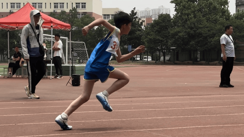 青春力量 闪耀赛场—"奔跑吧·少年"2024年平顶山市青少年田径锦标赛