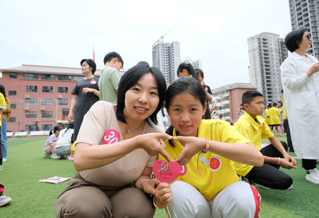 为爱集结,倾情呵护!铜仁各地妇联齐行动,"爱心妈妈"护成长