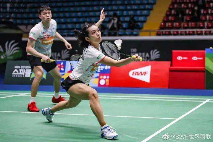 1992年出生的赖沛君,身高1米60,是来自马来西亚的羽毛球女子双打运动