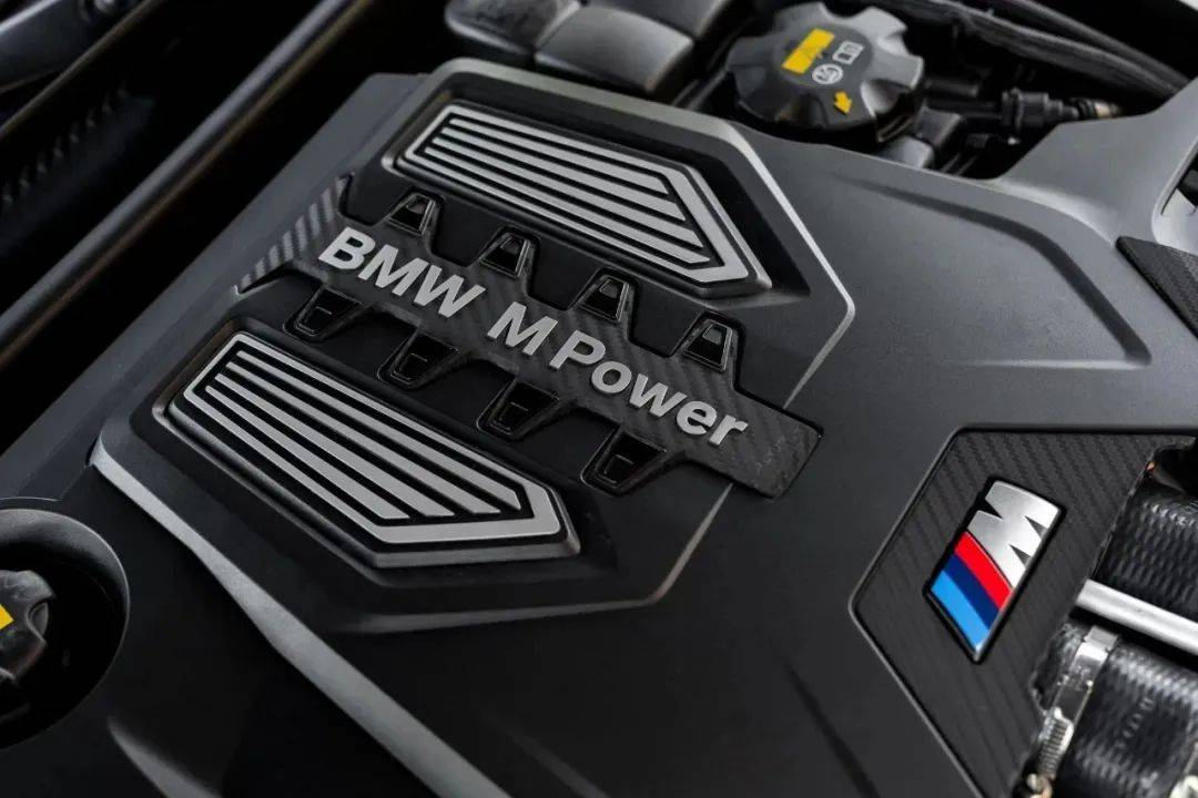 宝马m高层:内燃机以后不一定烧汽油,四电机也不稀罕"原地掉头"功能