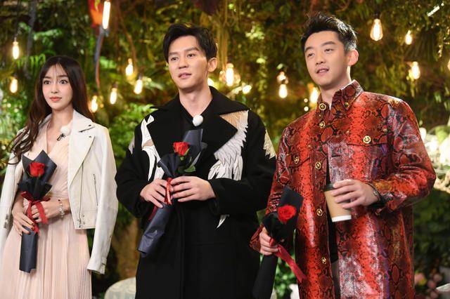 这个锅别想甩给常驻嘉宾!飞行嘉宾无视规定夜排,导致跑男被举报