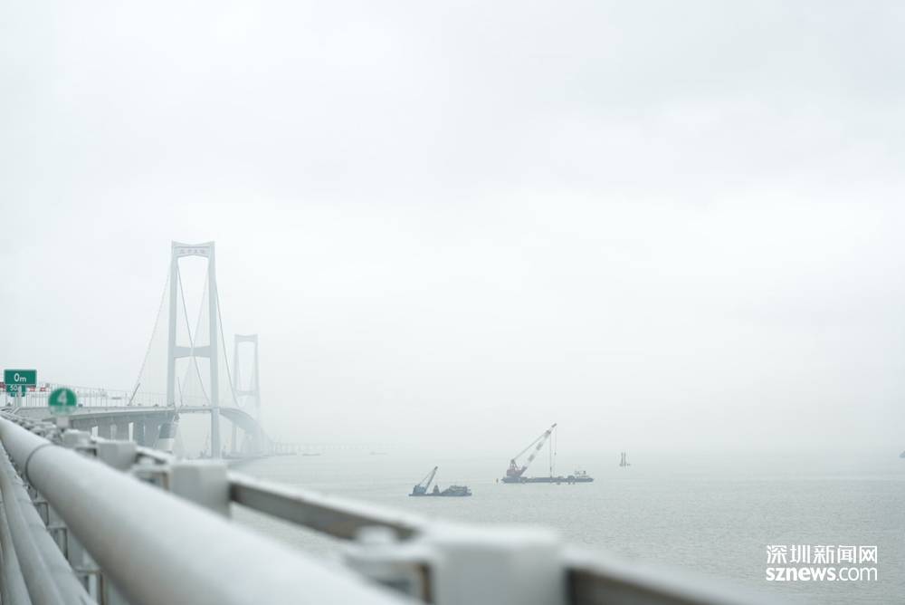 深圳中山一小时生活圈指日可待 百名记者提前探营深中通道(多图)