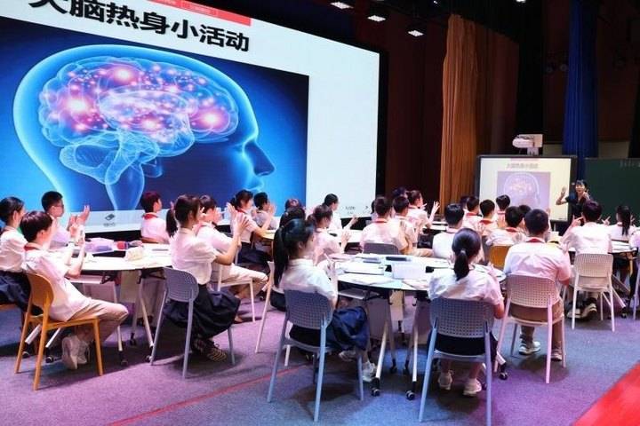 这所学校的脑智课程火了,让脑科学从实验室走向课堂