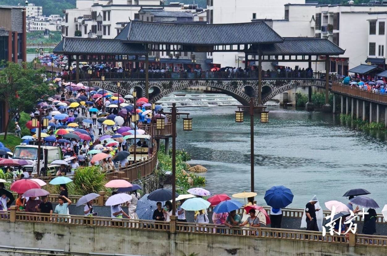 🌸经济日报【澳门一肖一码精准100王中王】_走进林芝市城市规划馆：规划引领绘就幸福林芝