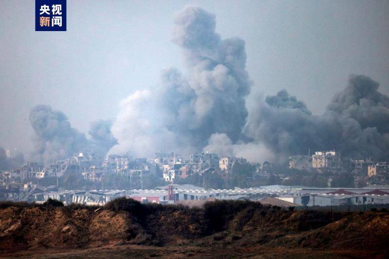 以军在加沙多地行动持续 致11名巴勒斯坦人死亡