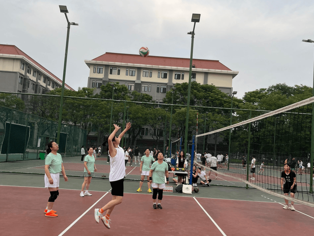 谢激扬 排球图片