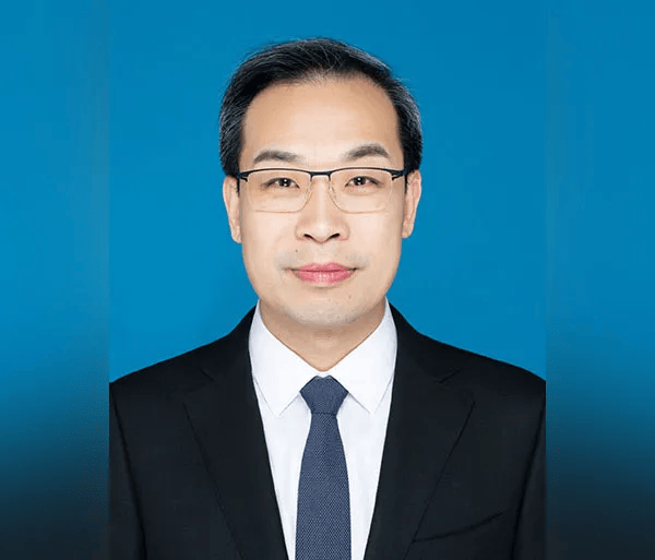 又有"80后"学者跻身国内一流大学副校长之列.