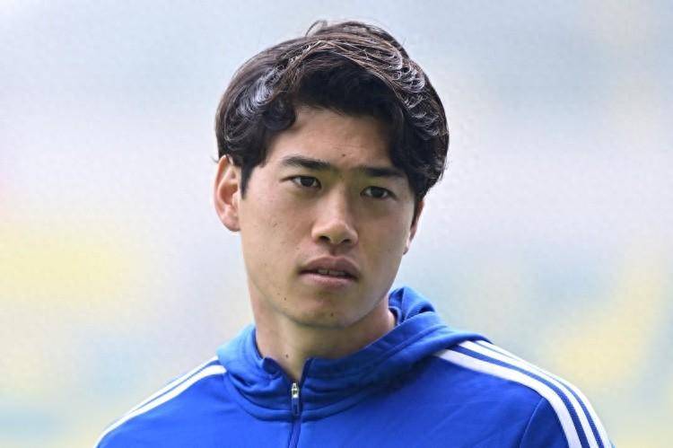 记者：斯图加特关注日本22岁前锋铃木唯人 本赛季丹麦超11球10助