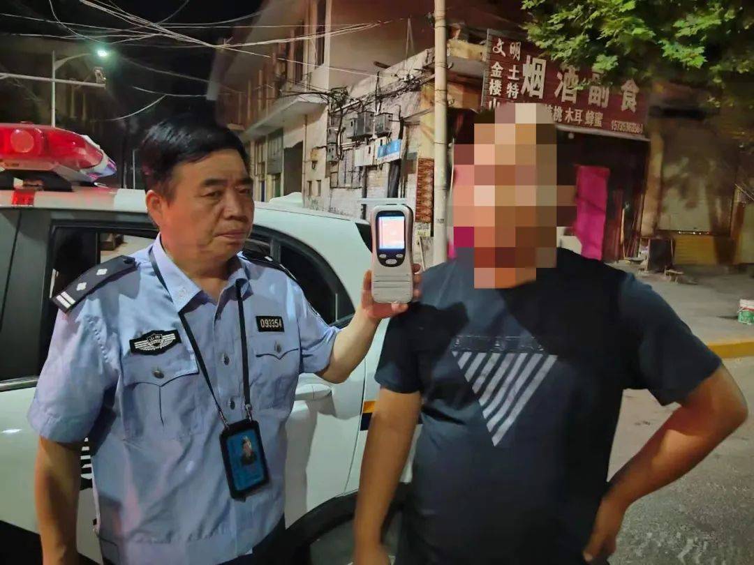 五大曝光 | 连续查获两起酒驾违法行为_张某某_刘某某