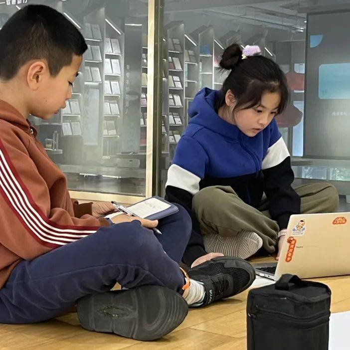 15-7.19【未来纪元ai科幻小说创作营】验证孩子想象力的时候到了