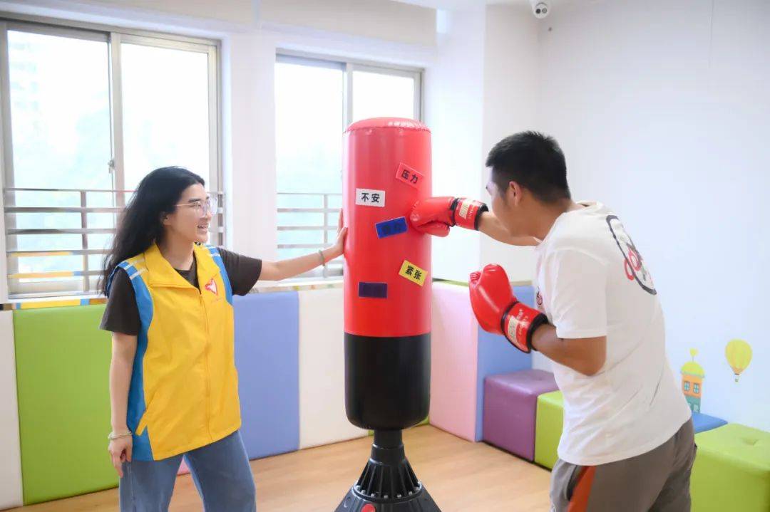 中山市南部片区12355青少年综合服务平台线下阵地揭牌