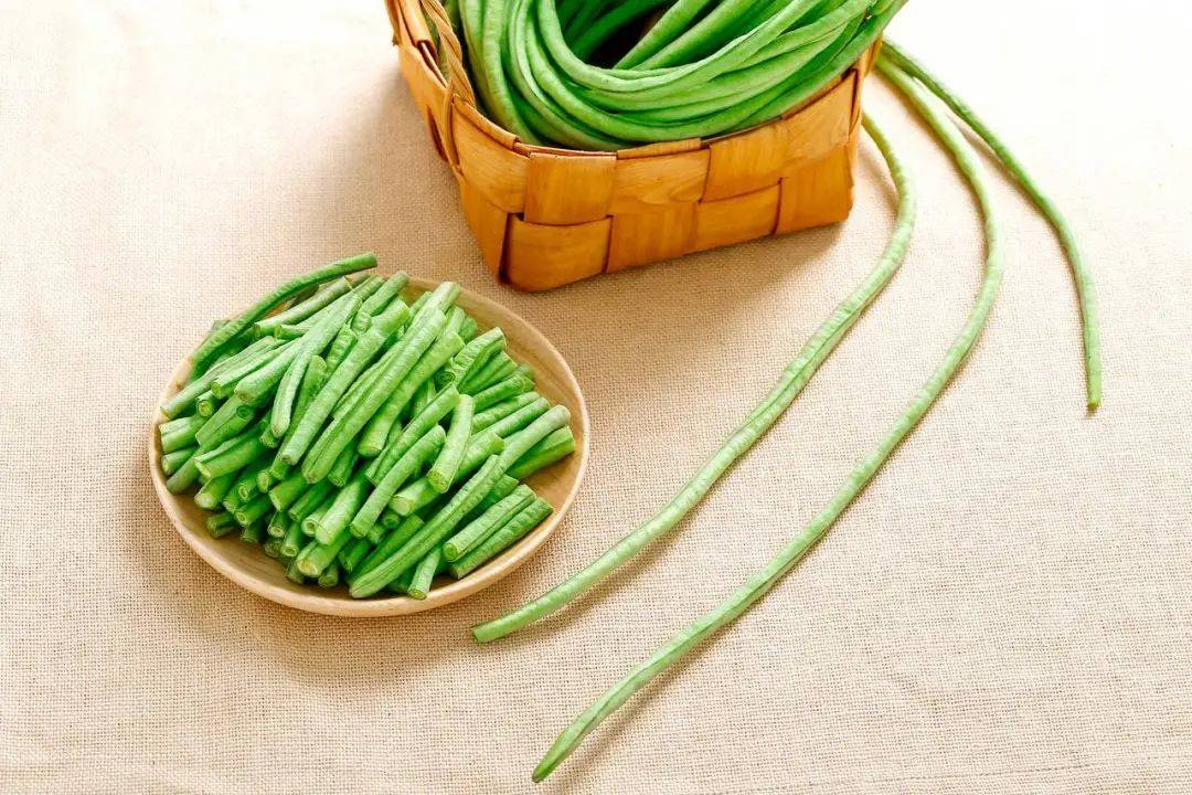一天吃三顿,一吃一夏天……“豆橛子”又来“统治”餐桌了!_豆角_山东_山河