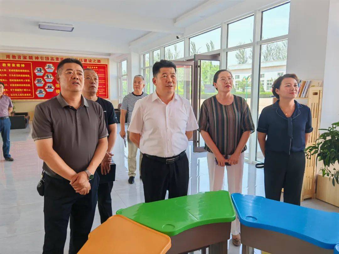 杨玉龙督导银川二中灵武校区建设工作