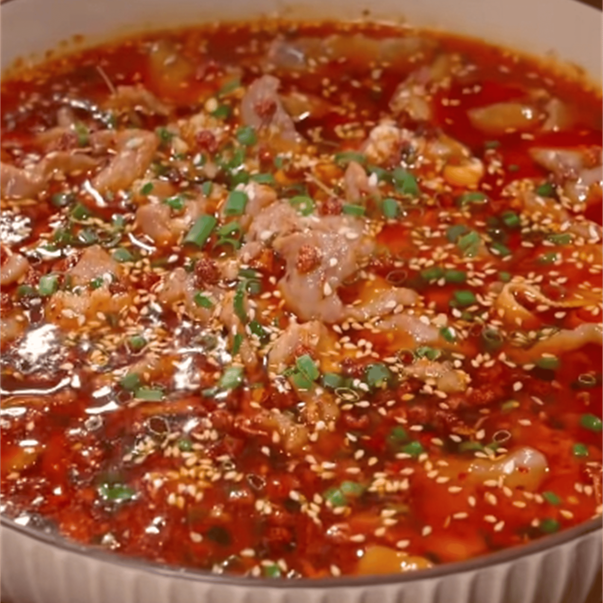 星期六享受在家的味道,水煮肉片家常做法,品尝水煮肉片的味道