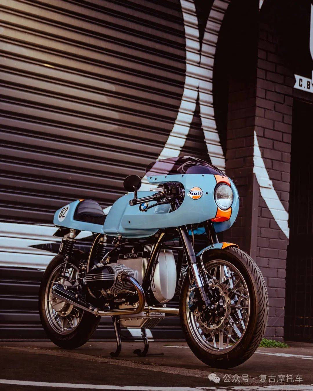 还是老车好看,无论配色和造型!宝马 r100 | 每日一车