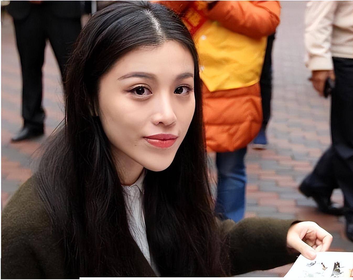 离婚9年后,再看刘翔葛天的现状,一个娶了前任,一个还在十八线