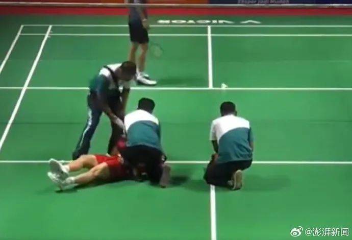 痛心！17岁天才运动员张志杰比赛中突然倒地后不治离世，抢救细节公布，尚未明确病因，中国羽协深切哀悼