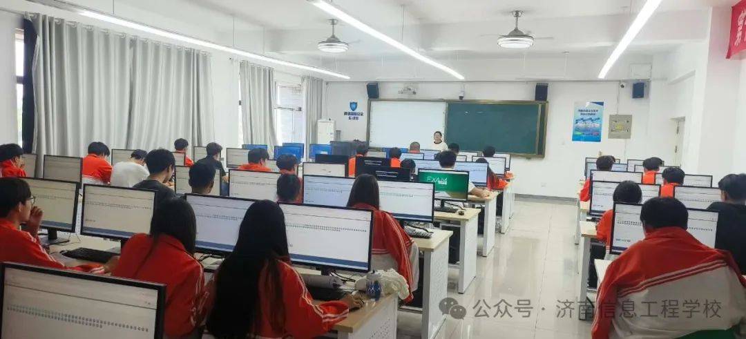 技赢未来 || 济南信息工程学校圆满完成“网络系统软件应用与维护”1+X职业技能等级考试_实践_进行_班级