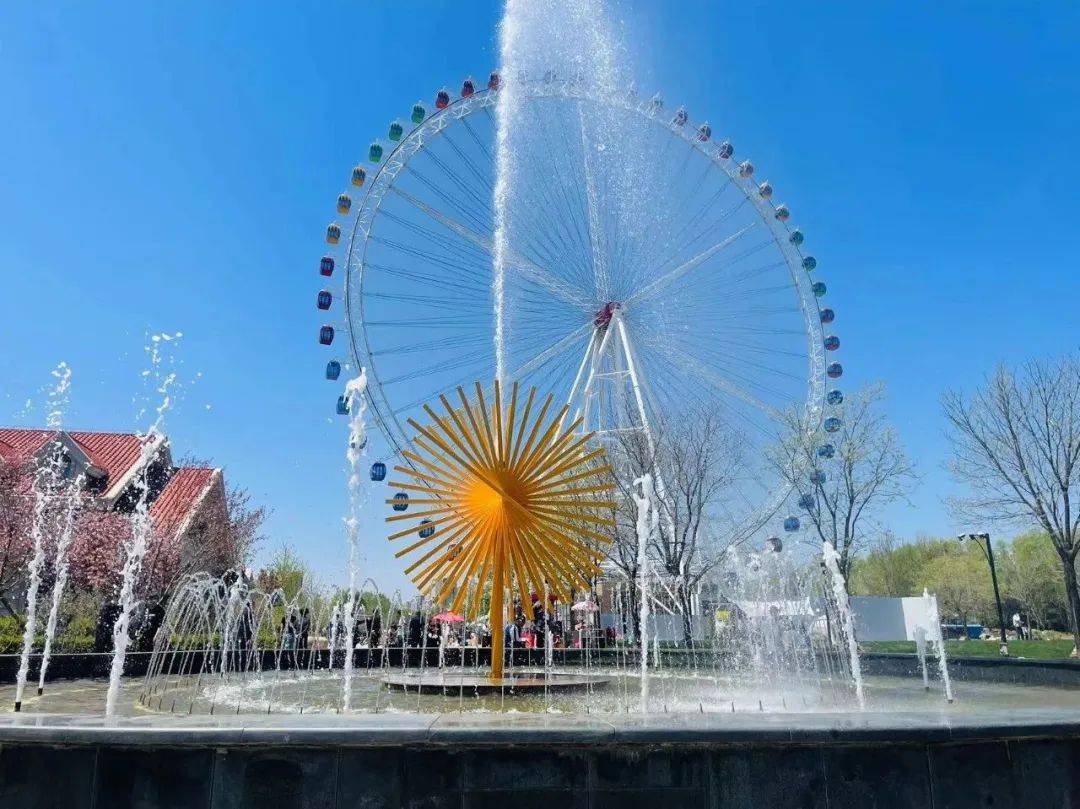 摩天轮"丹东之眼"即将重新运行!_新区_鸭绿江畔_游乐